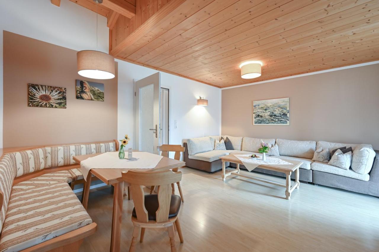 Landhaus Grobert Seeg Bagian luar foto