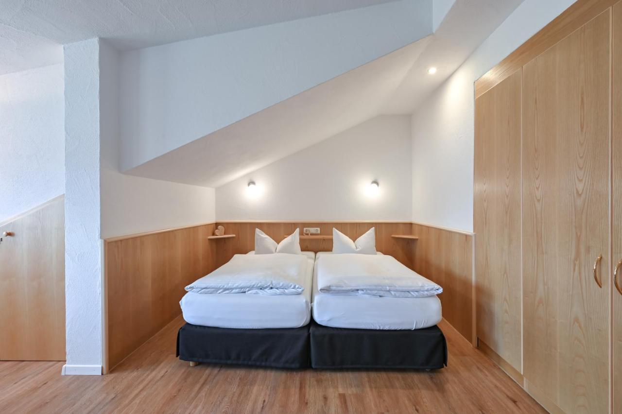 Landhaus Grobert Seeg Bagian luar foto